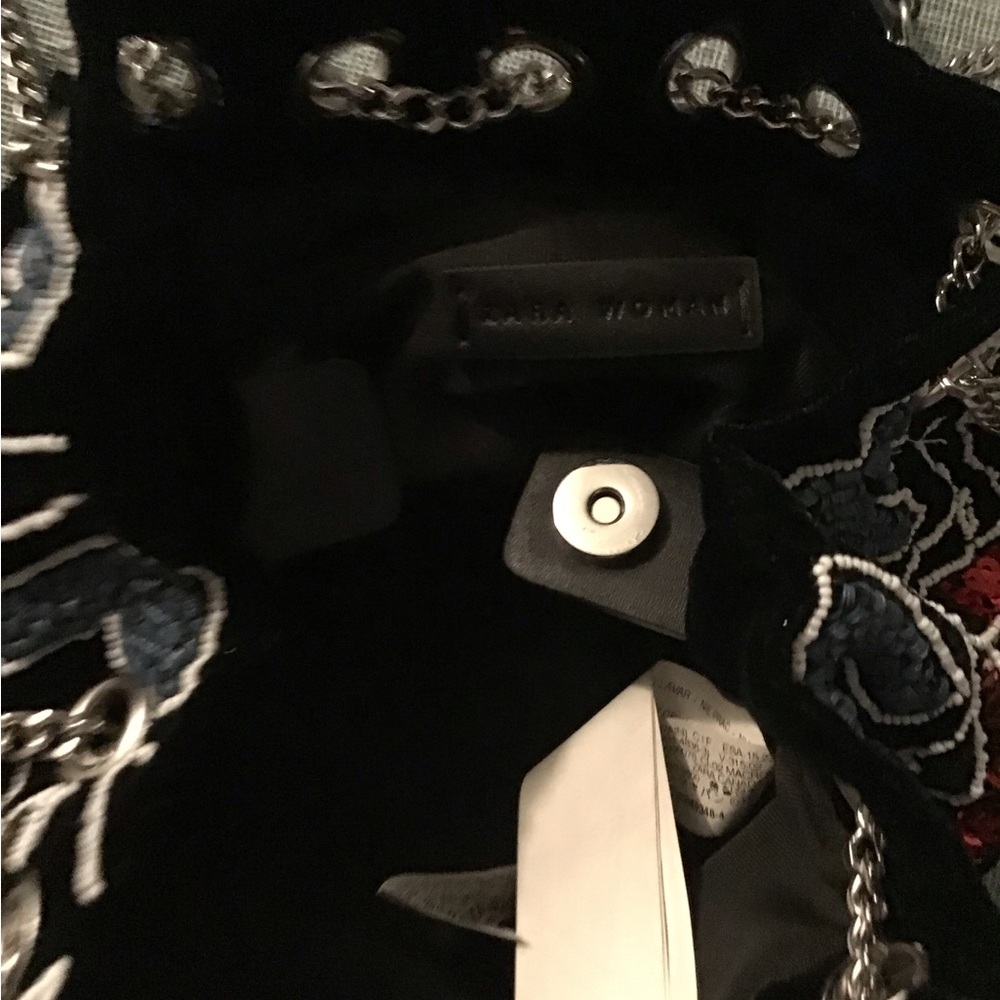 ZARA Beautiful black, velvet with sequin and bead and silver chain .New πΊπΈπ·ππΉπͺ·π» - Picture 5 of 5